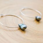 the-little-beach-attendant-collection-vaimiti-silver-keshis-hoop-earrings